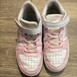 Nike Pink and White Retro Girls Sneakers Size 3Y